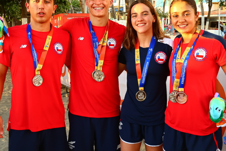Cuatro medallas para el triatlón chileno en los Juegos Suramericanos de Playa Santa Marta