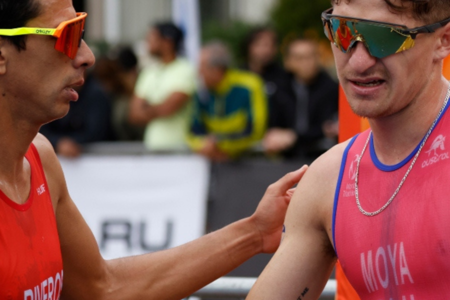 ¡Histórico! Dos chilenos clasifican al triatlón de París 2024